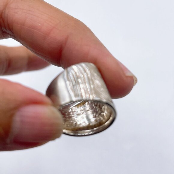 925 Handcrafted Silver Wide Band Ring With Textured Design 6.5 - Picture 4 of 9
